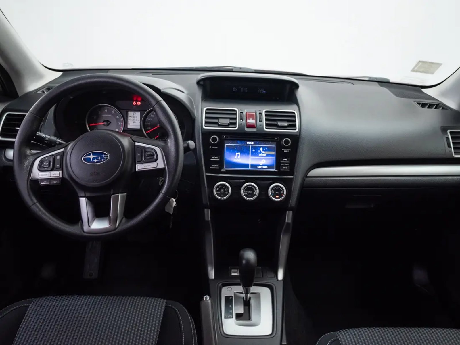 Subaru FORESTER 2018 - Imagen 12 de 16