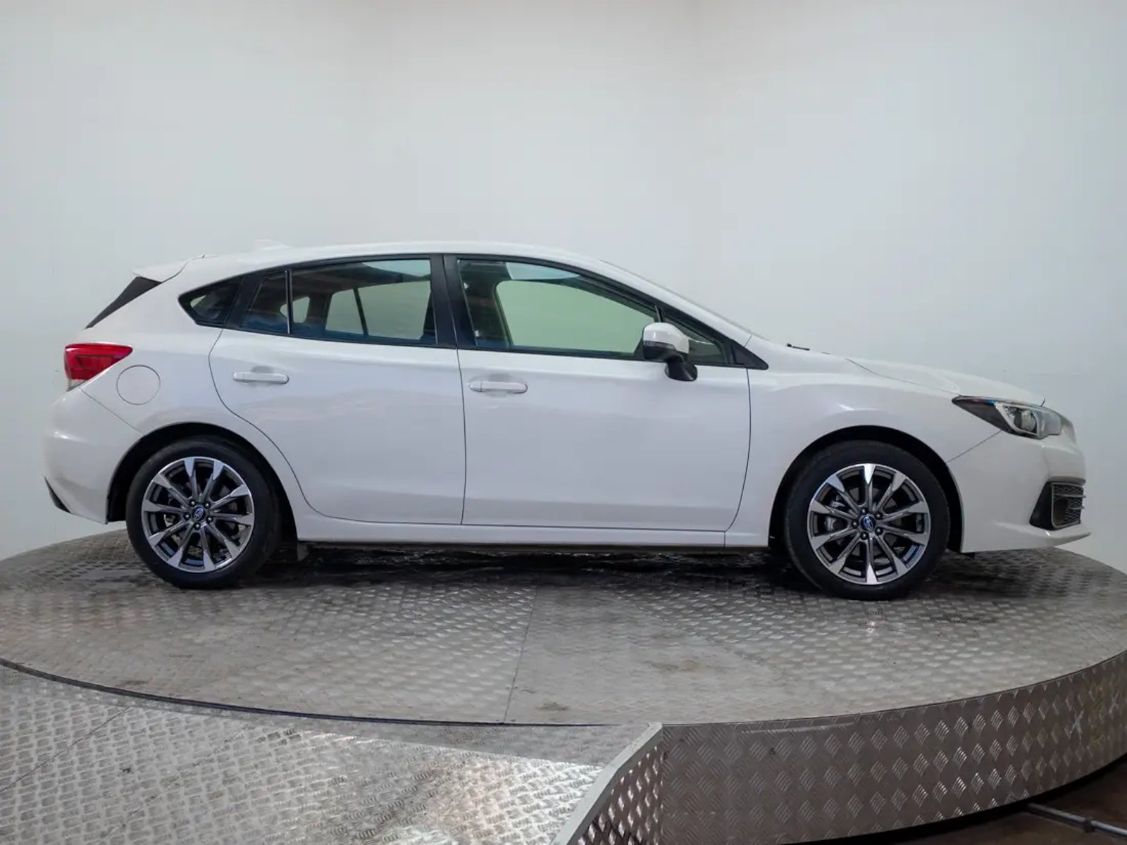 SUBARU IMPREZA 2021 - Imagen 10 de 18