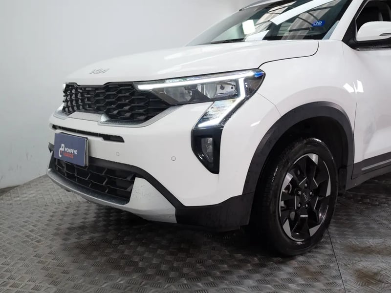 Kia SONET 2024 - Imagen 18 de 20