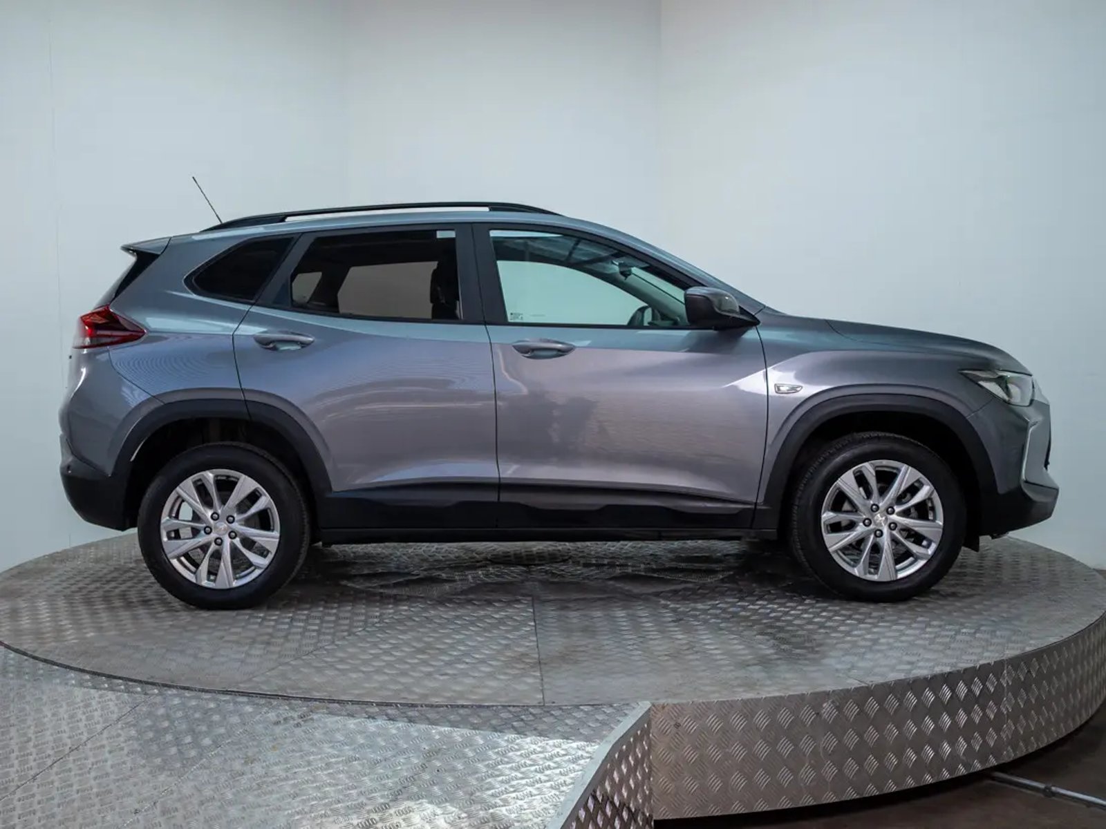 CHEVROLET TRACKER 2024 - Imagen 4 de 20