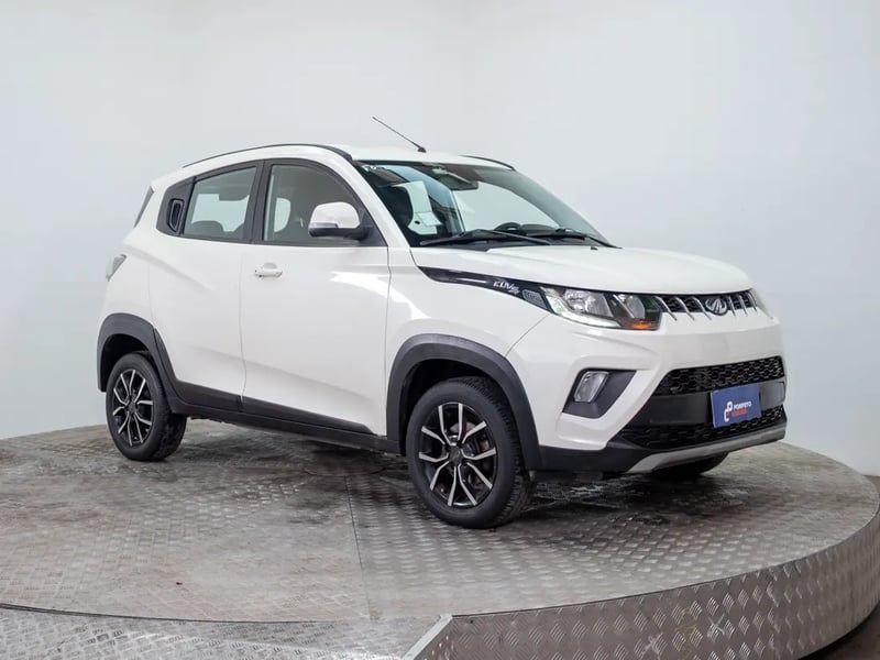 Mahindra KUV100 2021 - Imagen 9 de 18