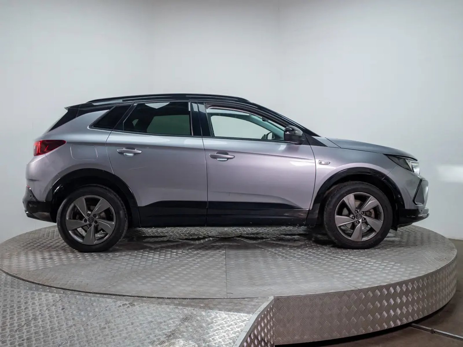 Opel GRANDLAND 2024 - Imagen 8 de 18