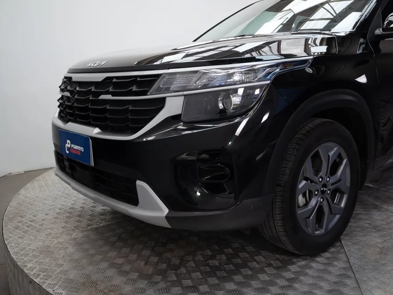 Kia SELTOS 2024 - Imagen 18 de 19