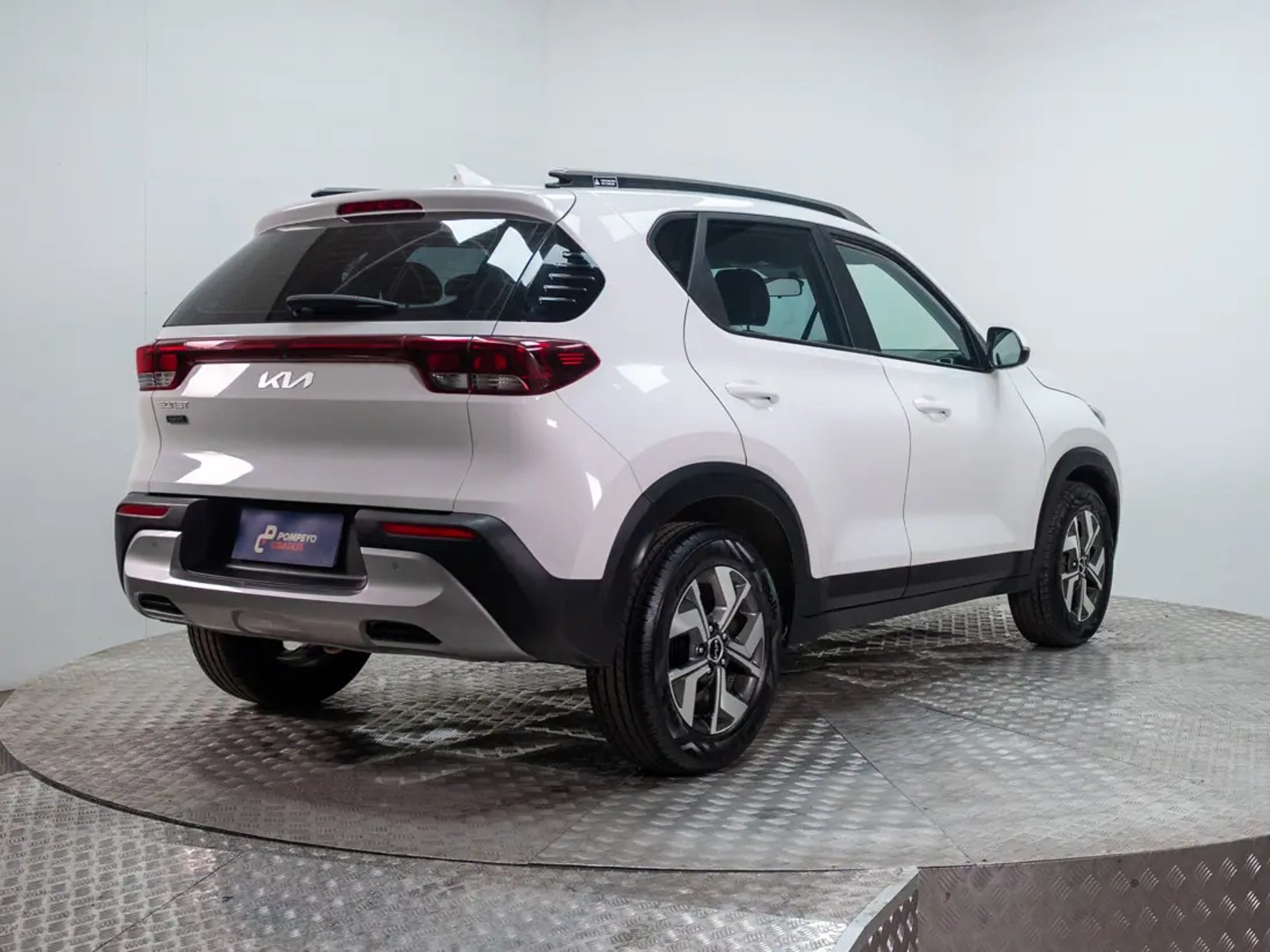 Kia SONET 2023 - Imagen 7 de 19
