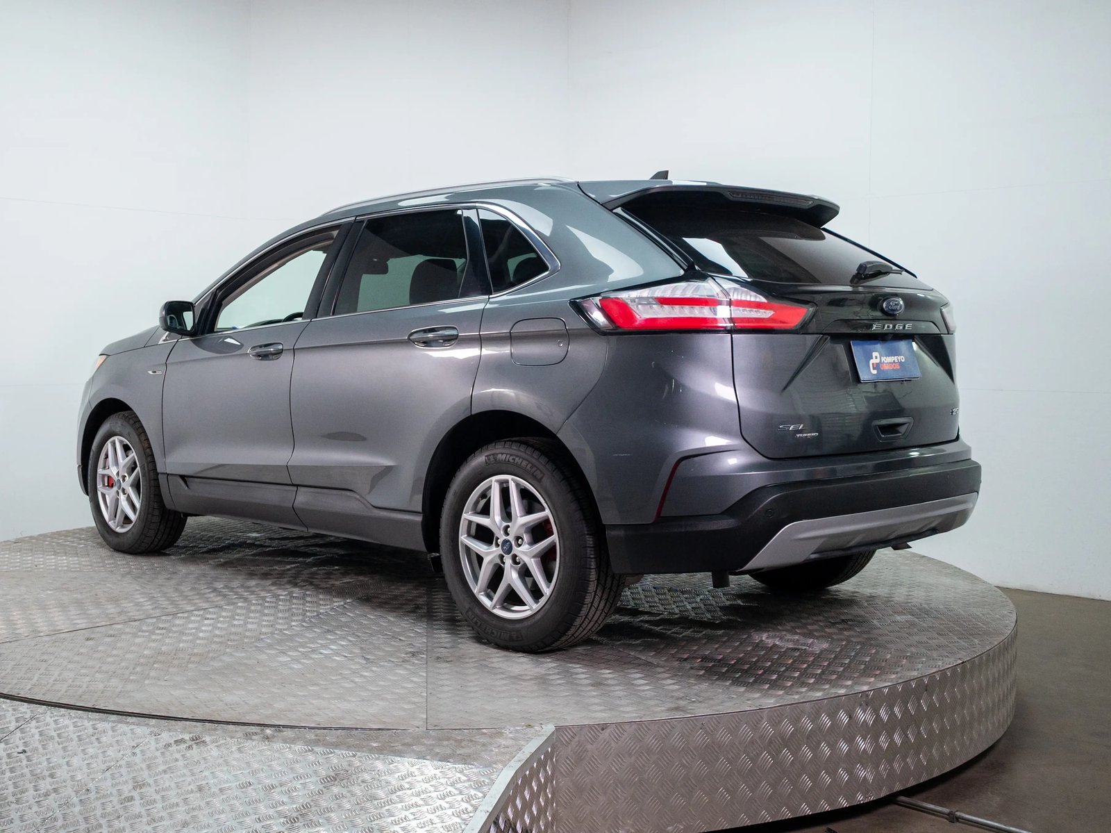 Ford EDGE 2023 - Imagen 8 de 18