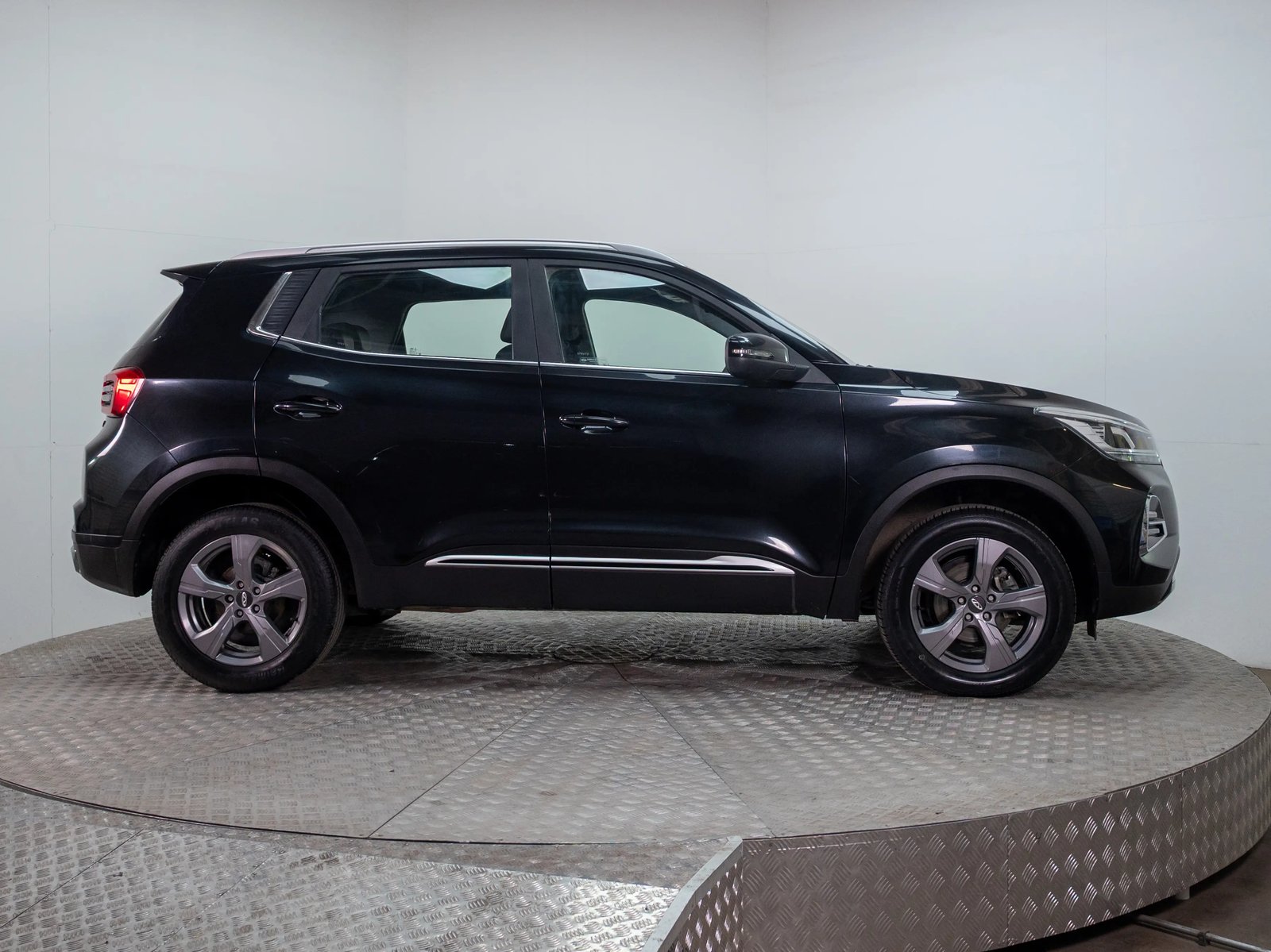 Chery TIGGO 3 2023 - Imagen 8 de 19