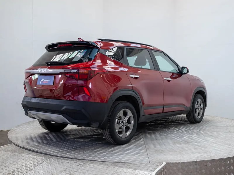 Kia SELTOS 2023 - Imagen 7 de 19