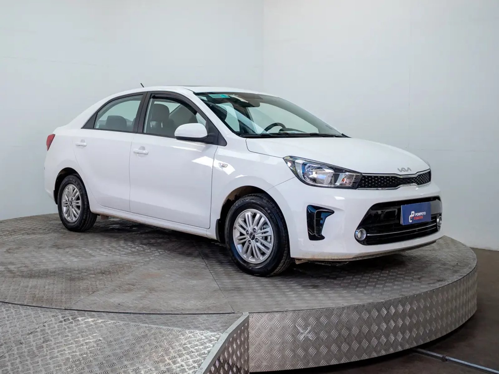 Kia SOLUTO 2026 - Imagen 9 de 20