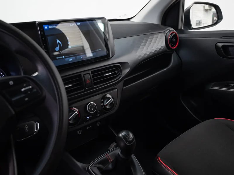 Hyundai GRAND I-10 2025 - Imagen 12 de 20