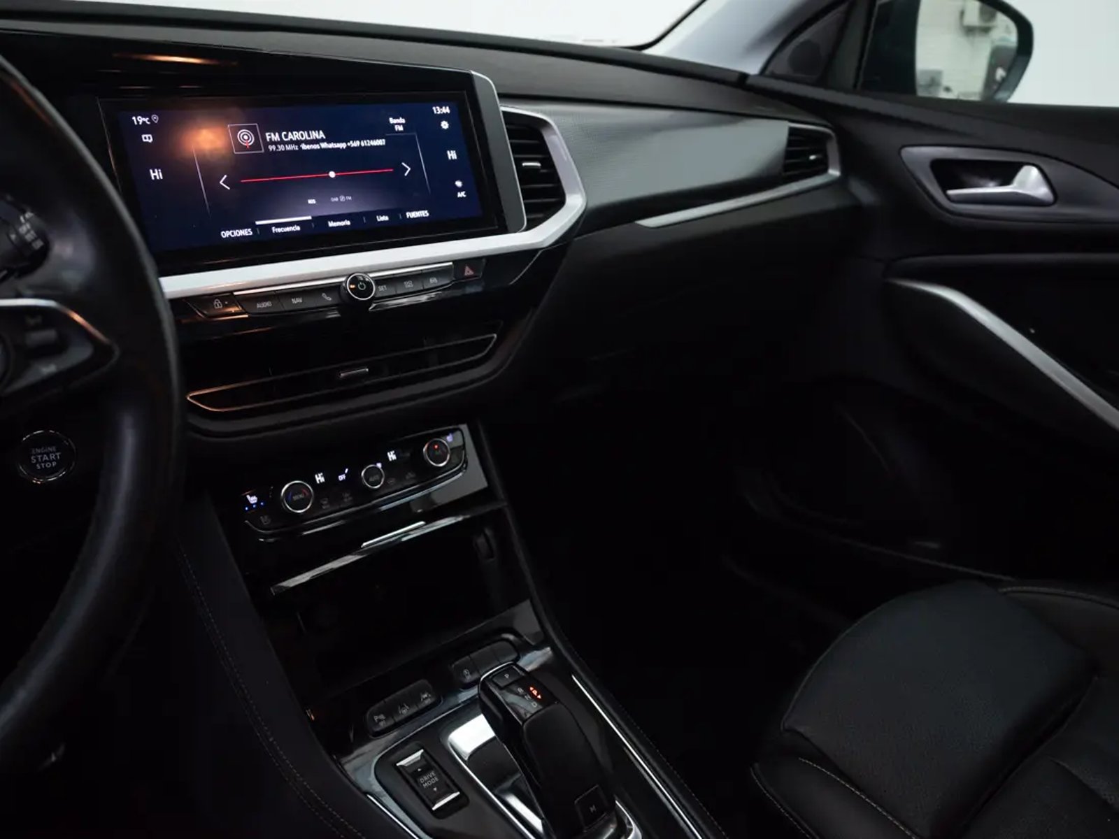 Opel GRANDLAND 2023 - Imagen 13 de 20