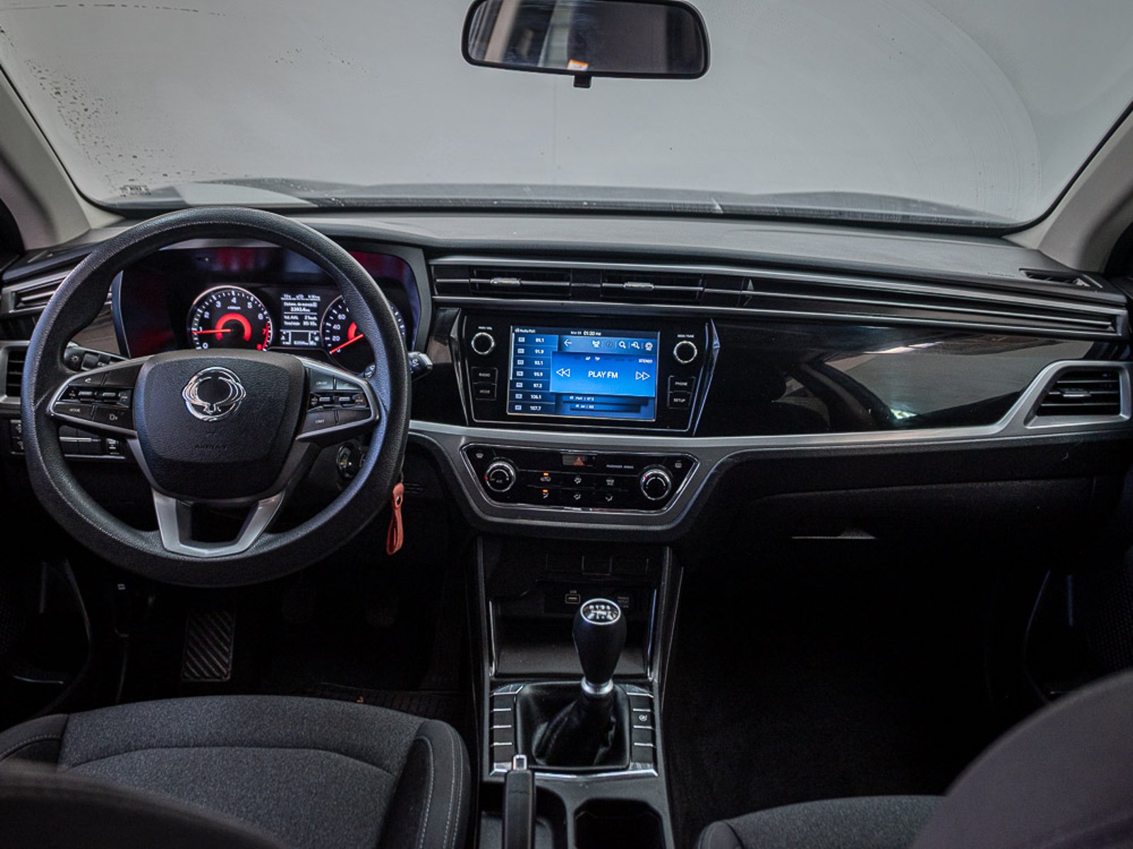 SSANGYONG KORANDO 2022 - Imagen 12 de 16
