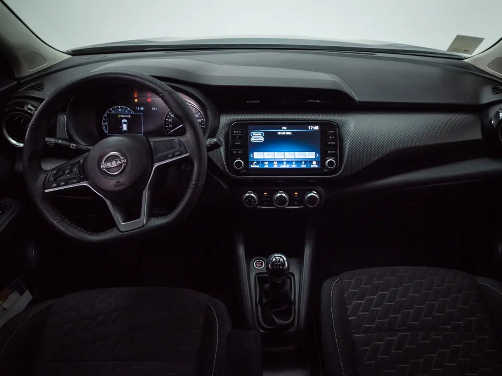 Nissan KICKS 2024 - Imagen 15 de 20