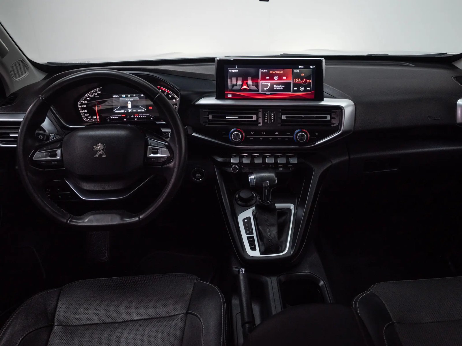 PEUGEOT LANDTREK 2023 - Imagen 15 de 17