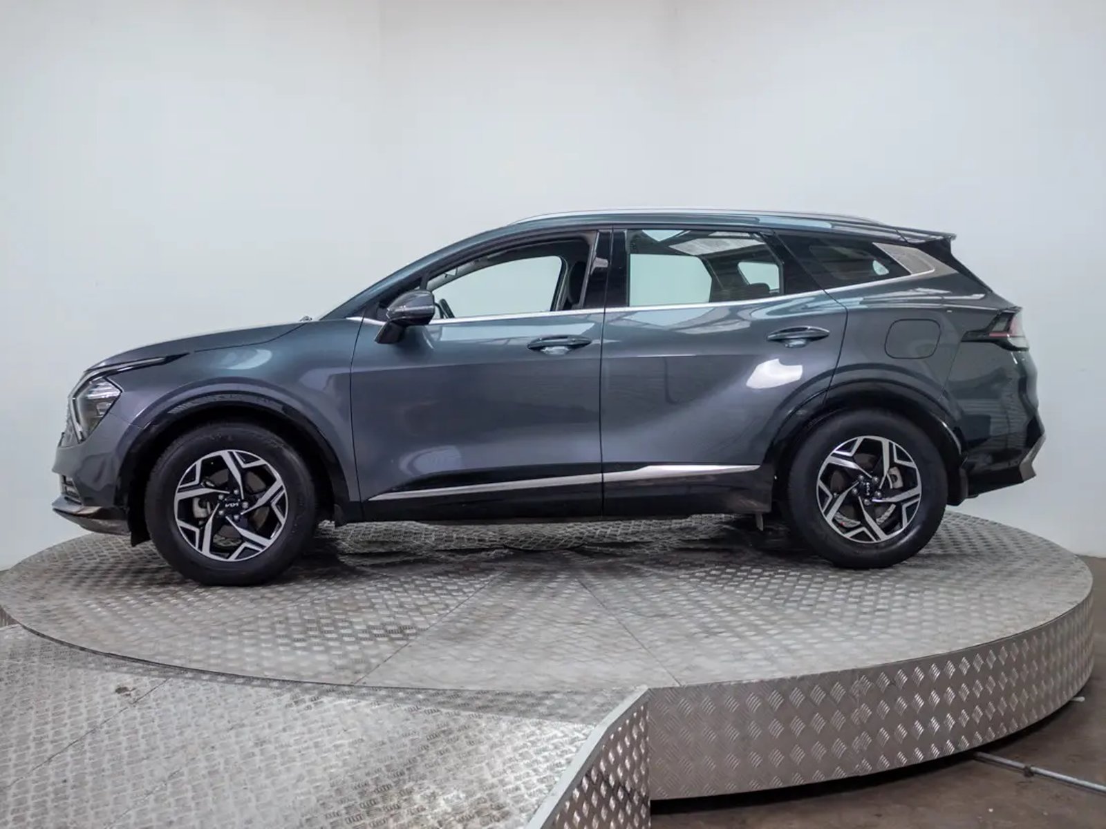 Kia SPORTAGE 2024 - Imagen 4 de 19