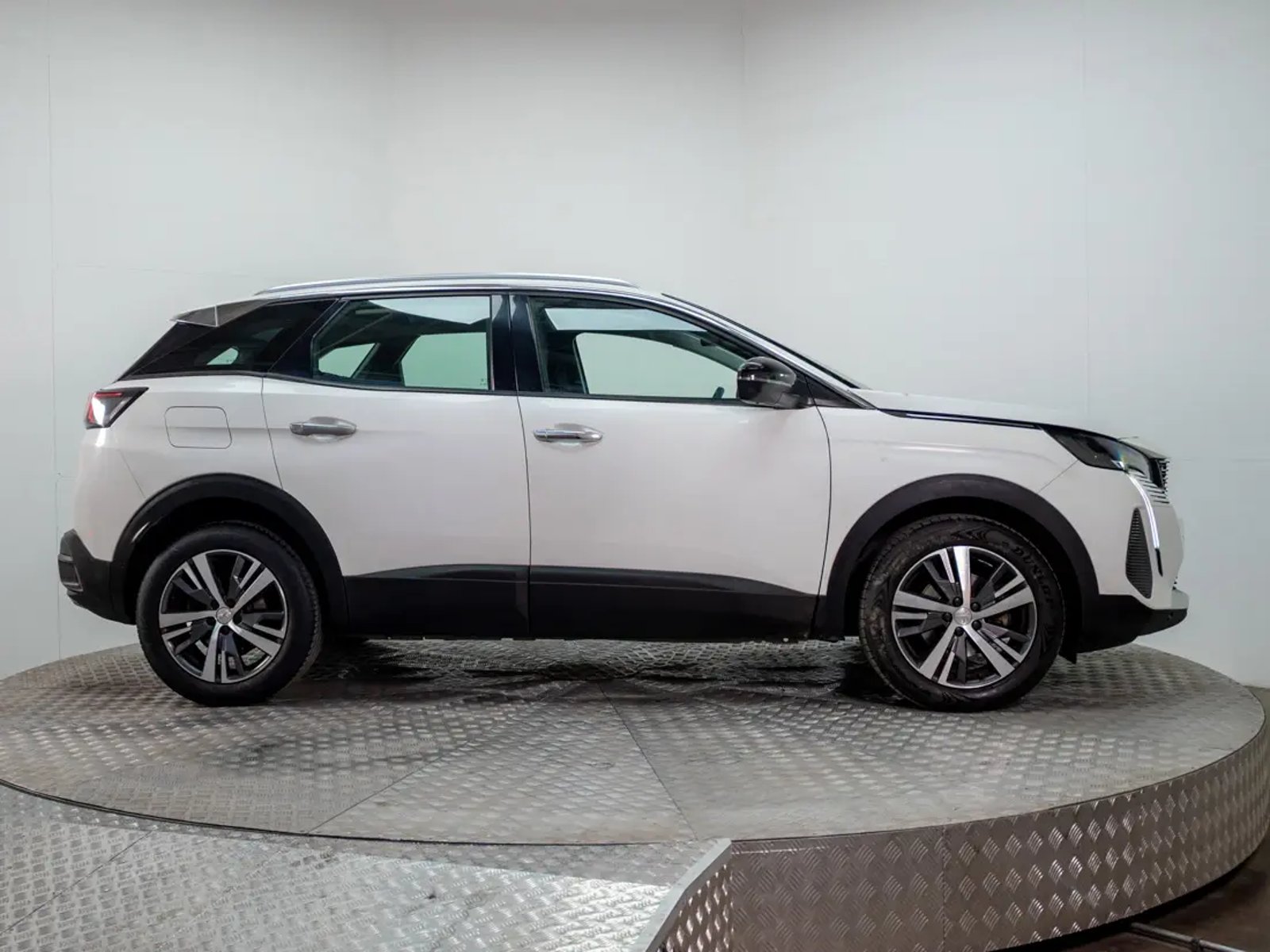 PEUGEOT 3008 2022 - Imagen 8 de 18