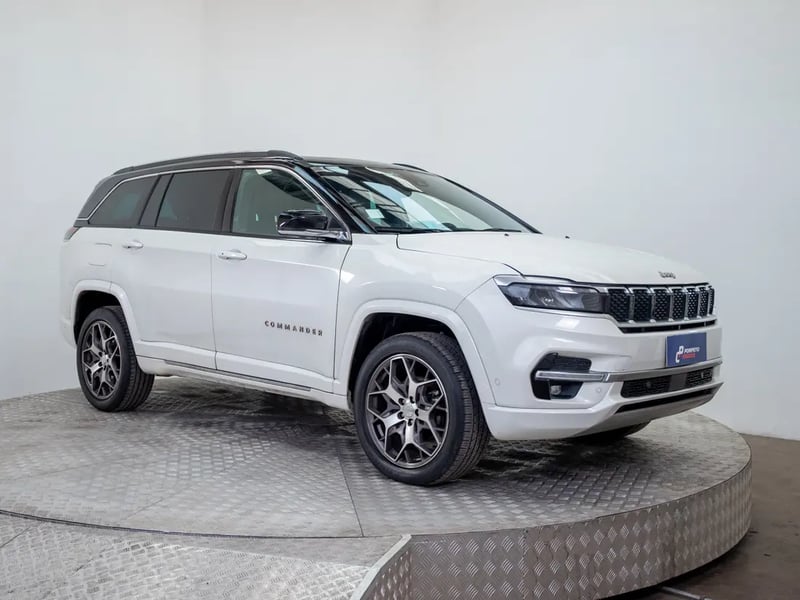 Jeep COMMANDER 2023 - Imagen 9 de 20