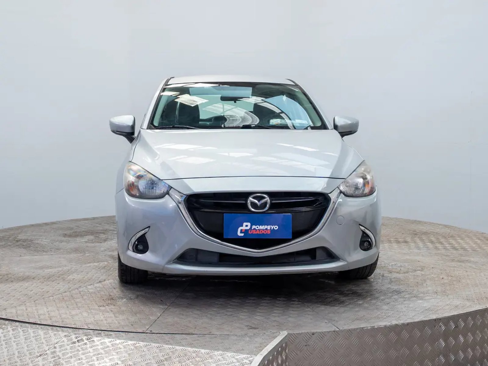 Mazda 2 2019 - Foto 2 de 20