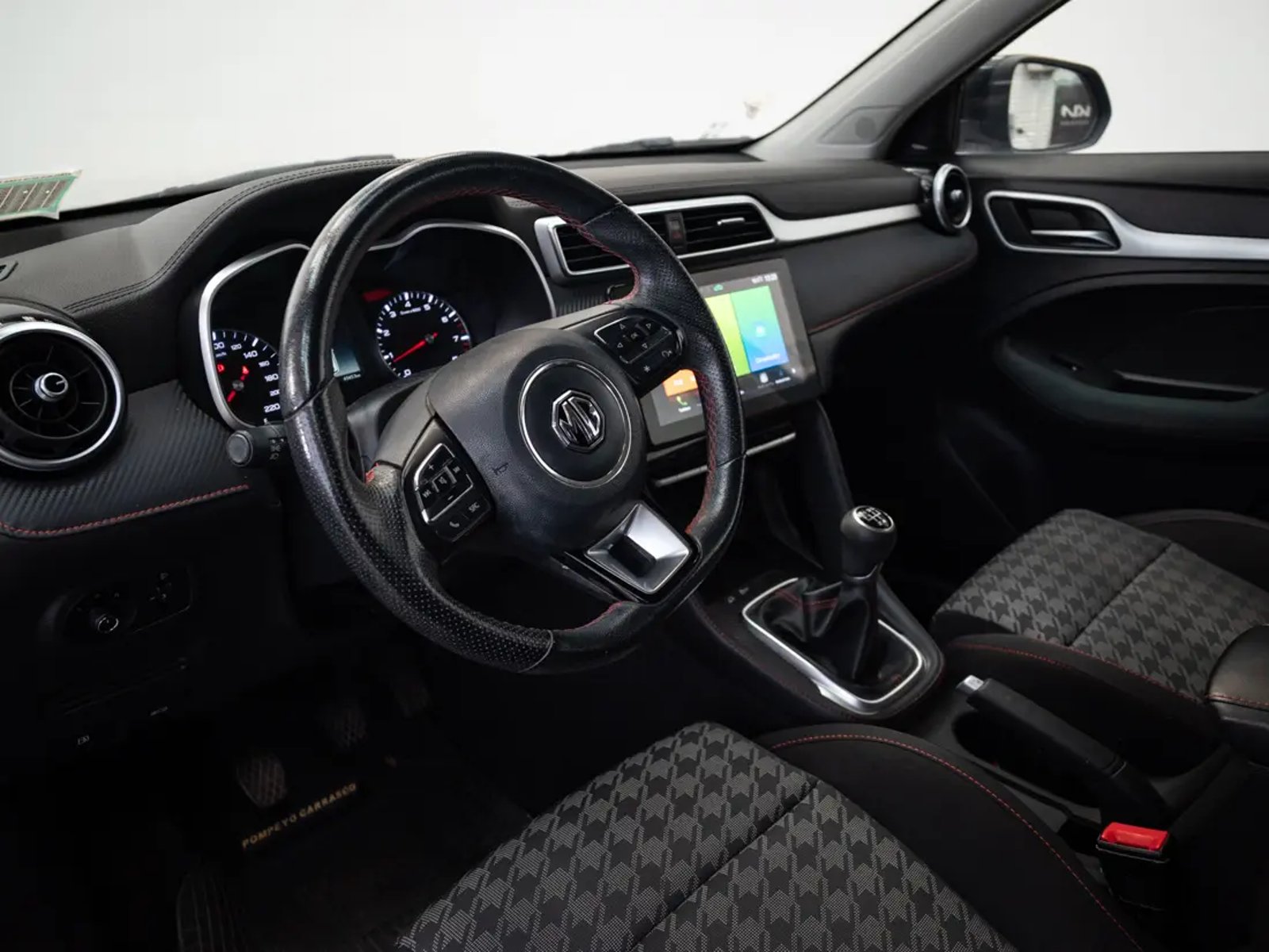 MG ZX 2023 - Imagen 11 de 19