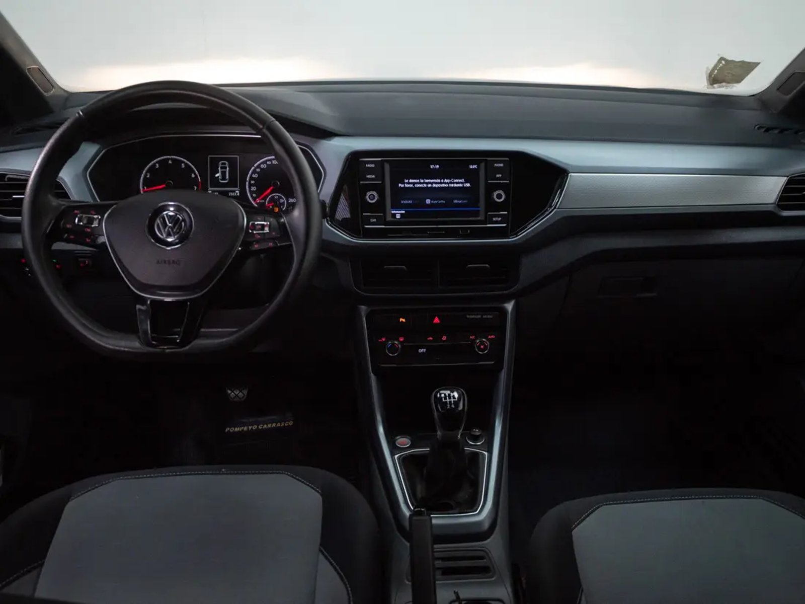 Volkswagen T-CROSS 2021 - Imagen 15 de 19