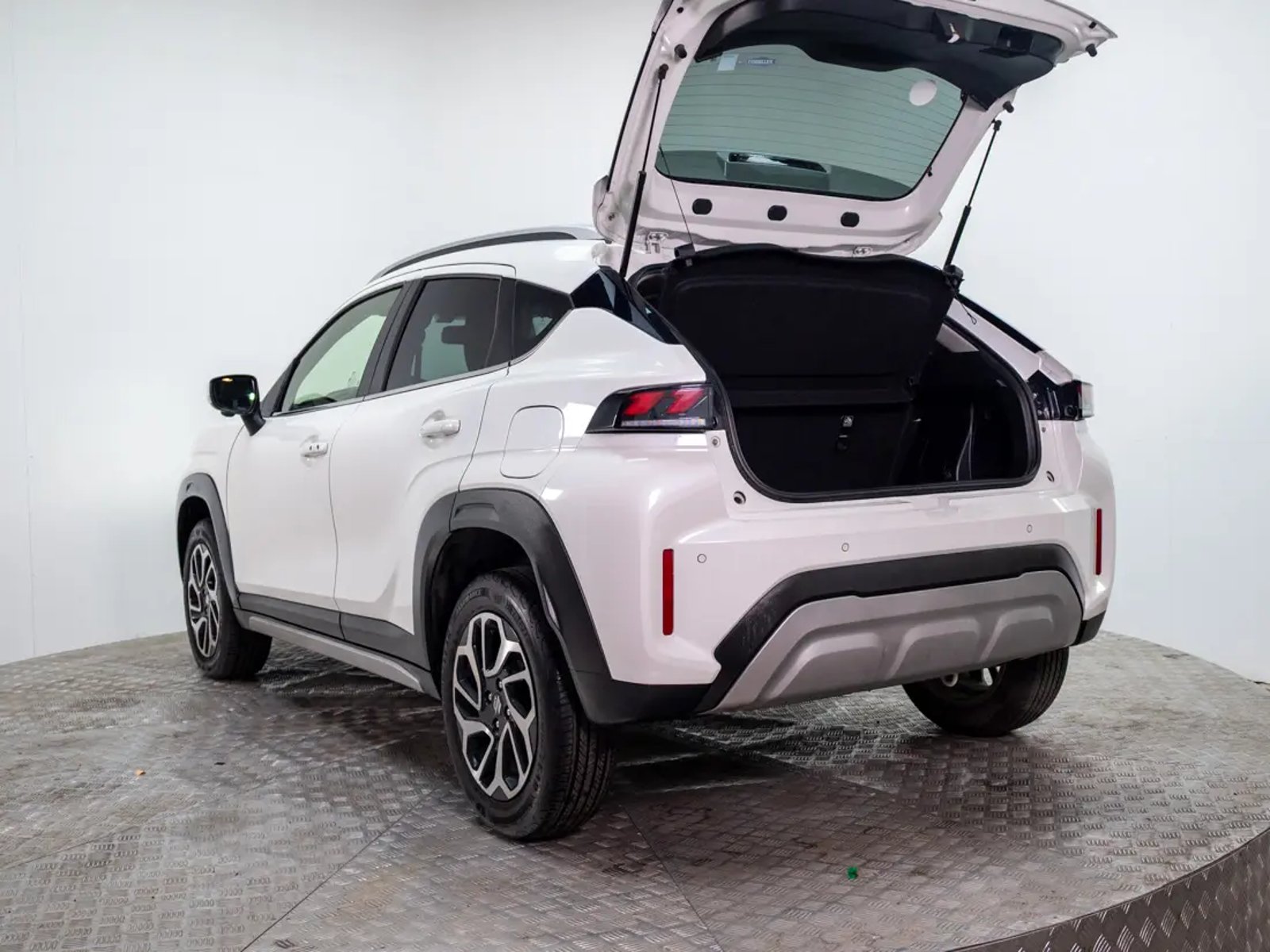 Suzuki FRONX 2025 - Imagen 10 de 19
