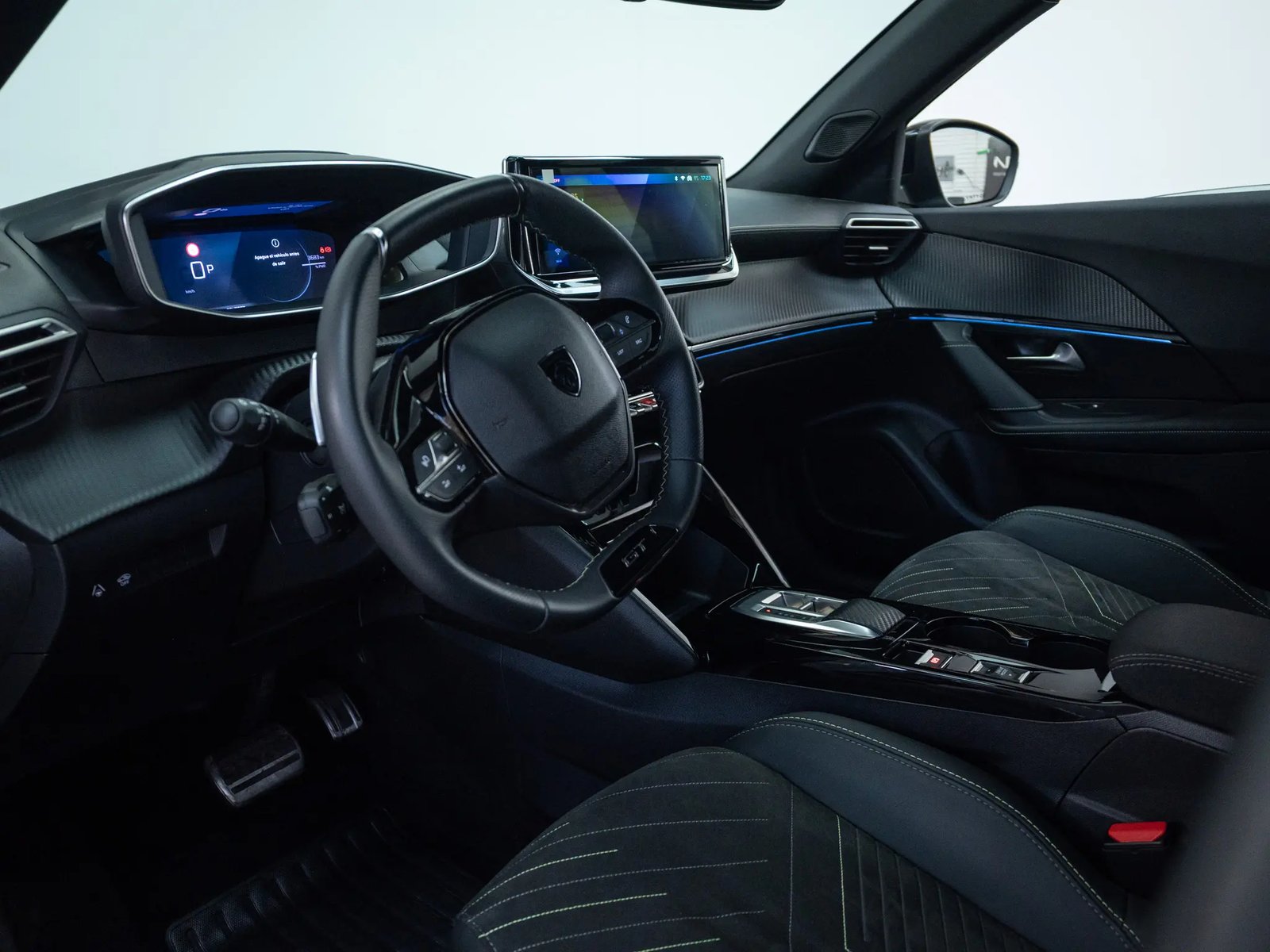 PEUGEOT 2008 2025 - Imagen 11 de 18