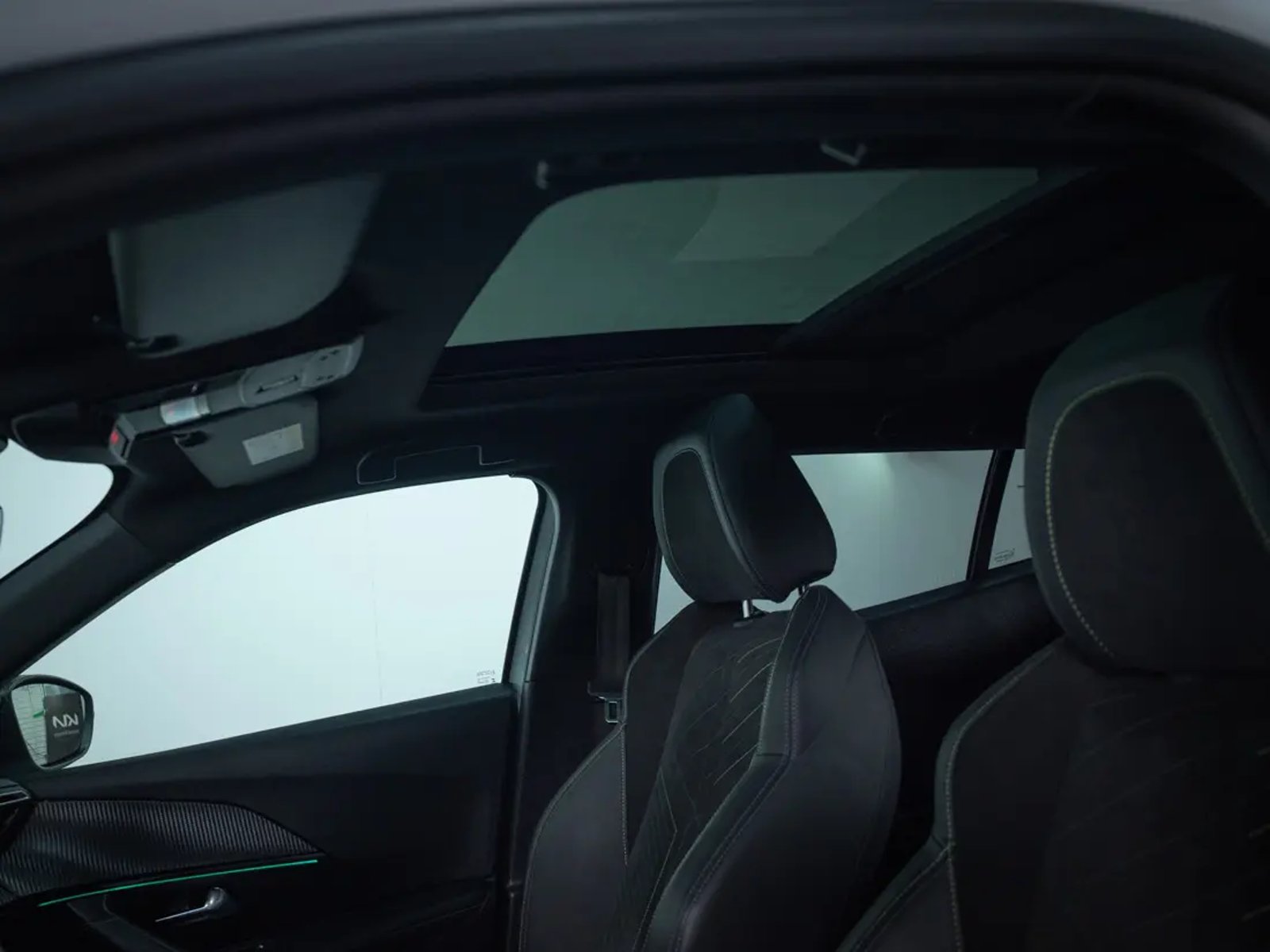PEUGEOT 2008 2024 - Imagen 20 de 20