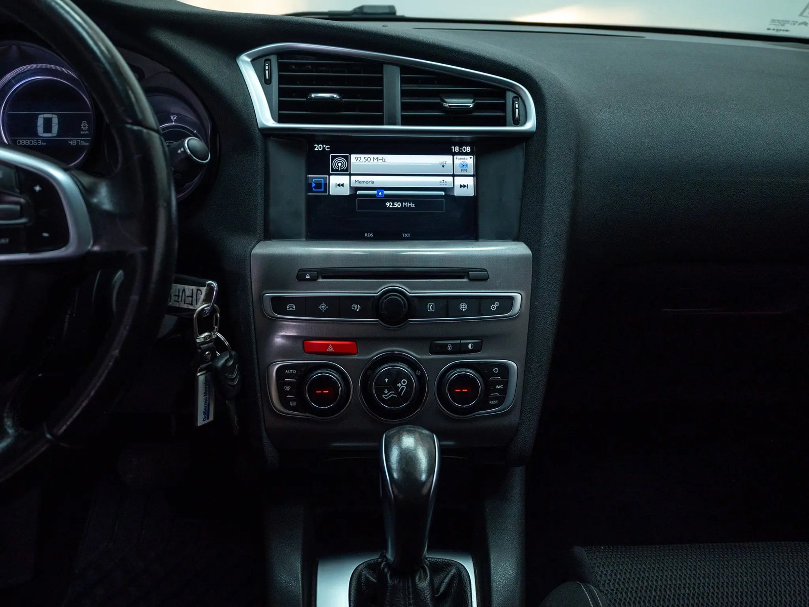 CITROËN C4 2017 - Imagen 15 de 18