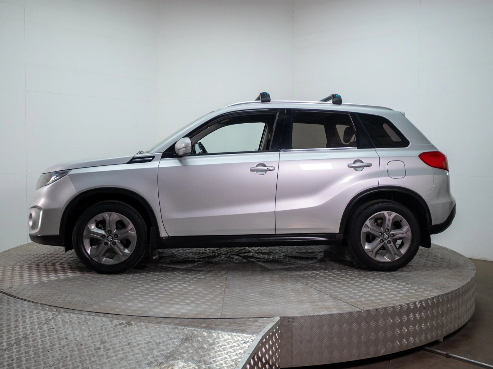 Suzuki VITARA 2018 - Imagen 5 de 16