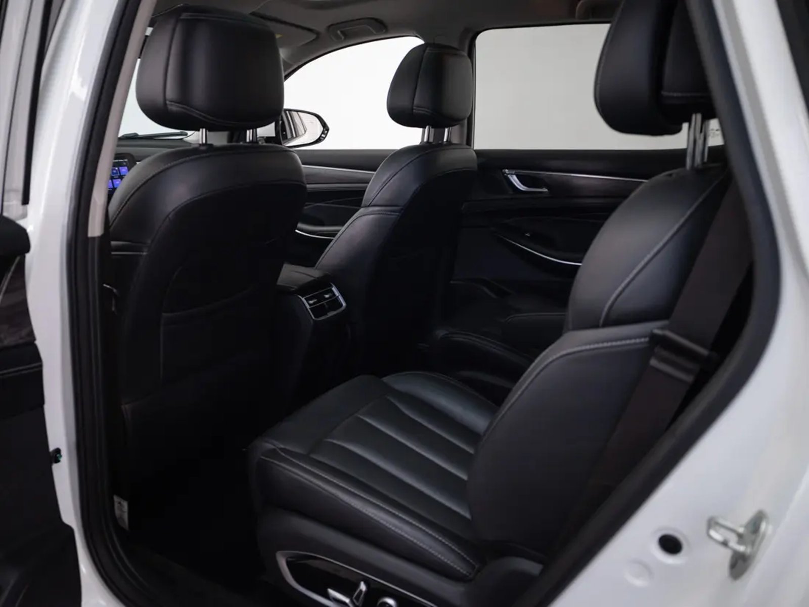 DFSK SUV 600 2024 - Imagen 14 de 20