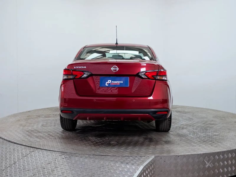 Nissan VERSA 2023 - Imagen 7 de 20