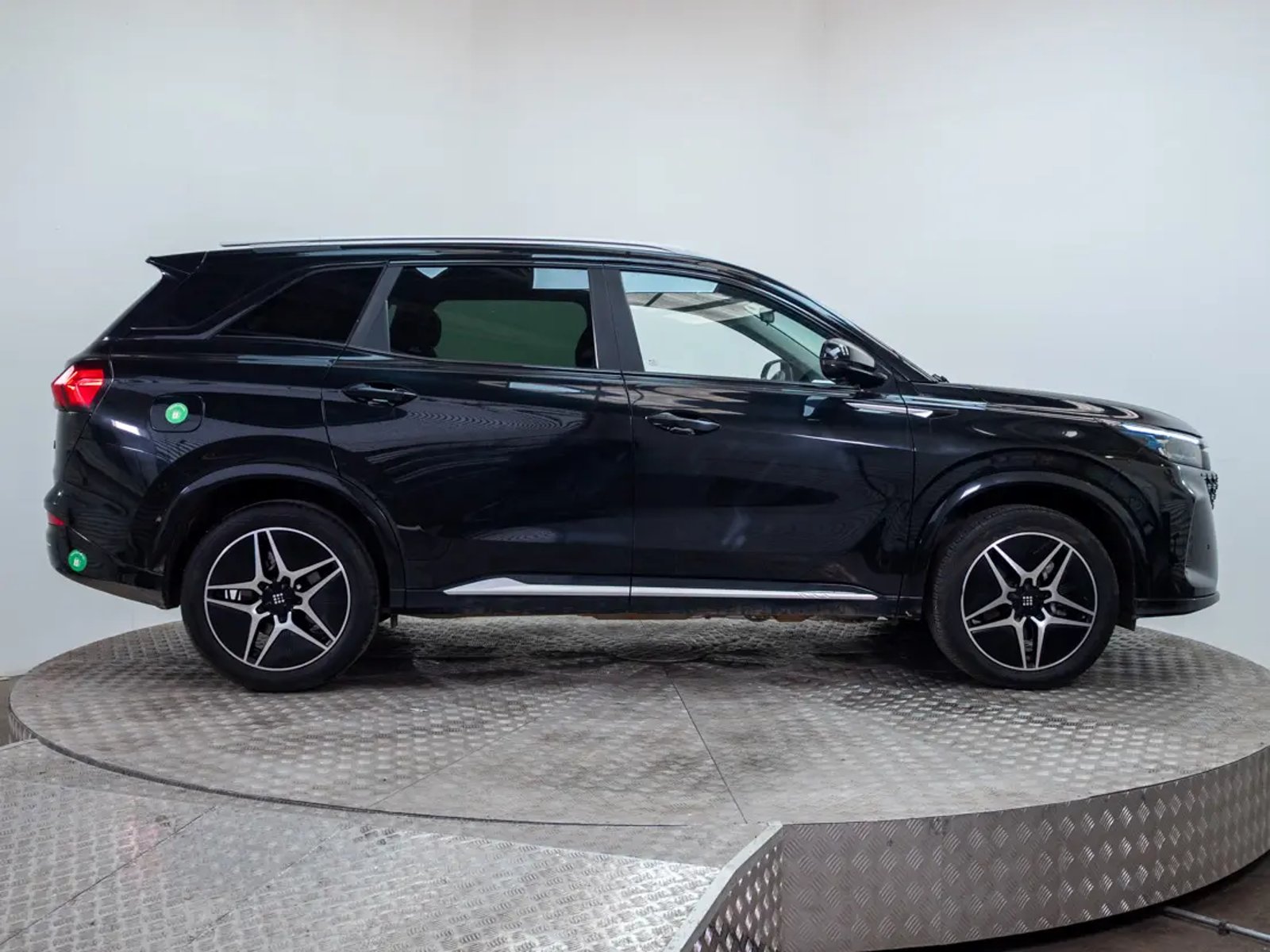 DFSK 600 PHEV 2025 - Imagen 6 de 20