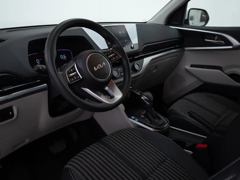 Kia CARENS 2025 - Imagen 11 de 20