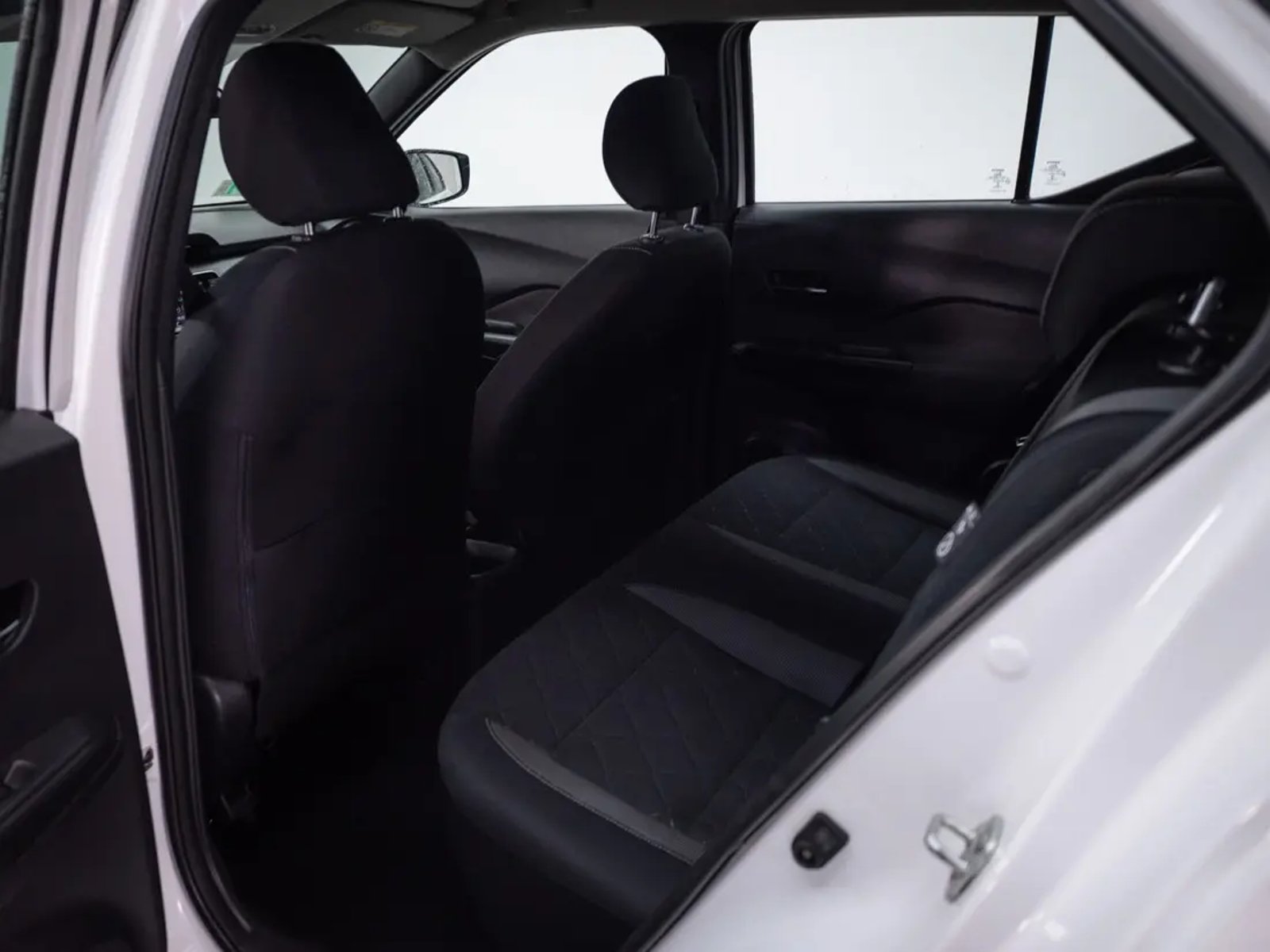 Nissan KICKS 2019 - Imagen 14 de 19