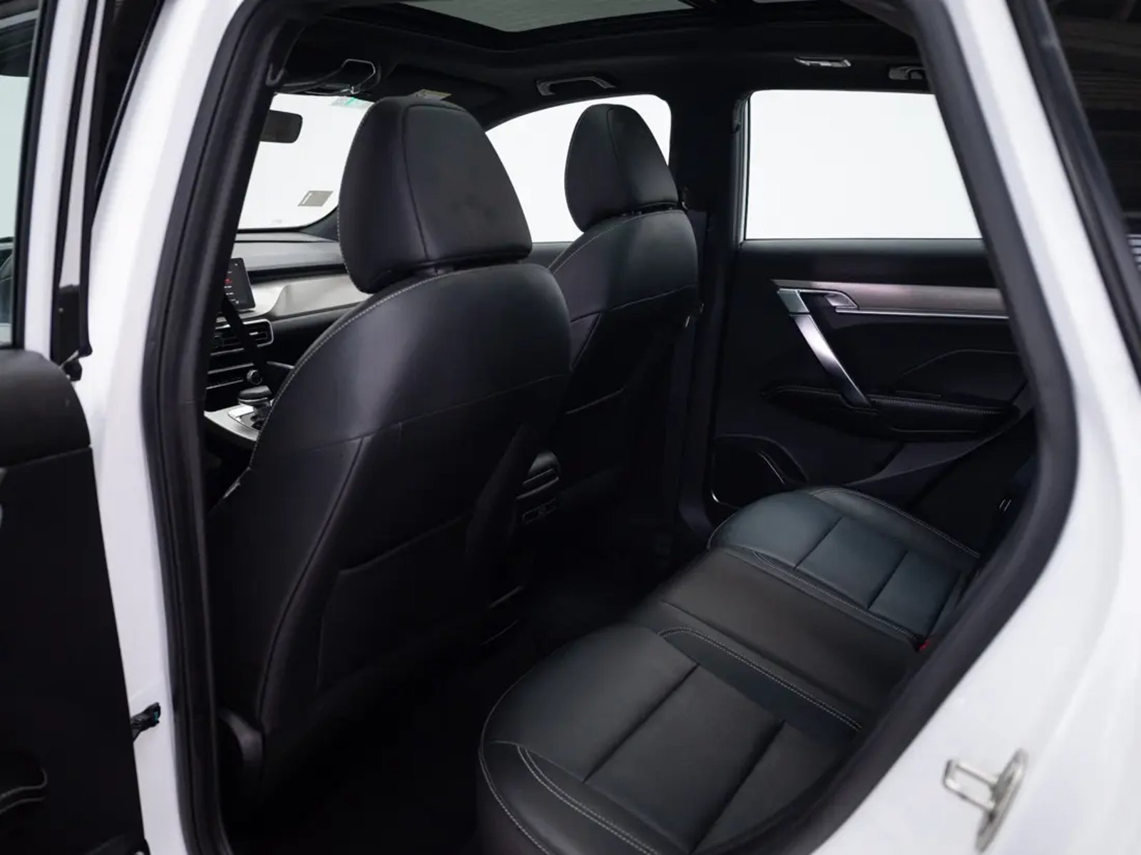 Geely NEW COOLRAY 2023 - Imagen 14 de 20