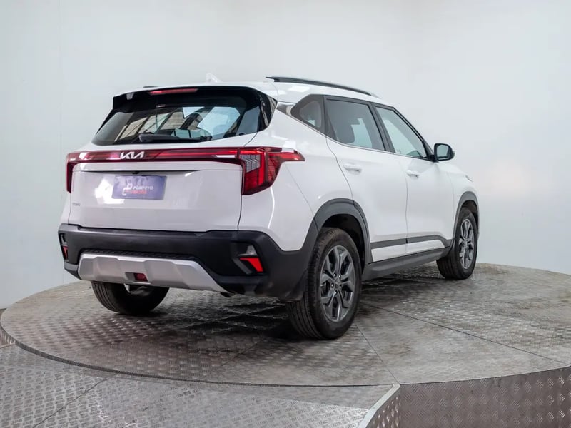 Kia SELTOS 2024 - Imagen 7 de 18