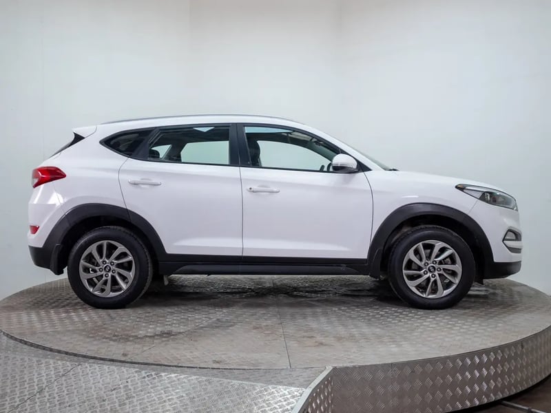 Hyundai TUCSON 2018 - Imagen 9 de 20