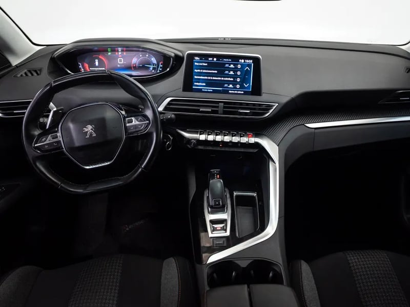 Peugeot 5008 2021 - Imagen 15 de 20