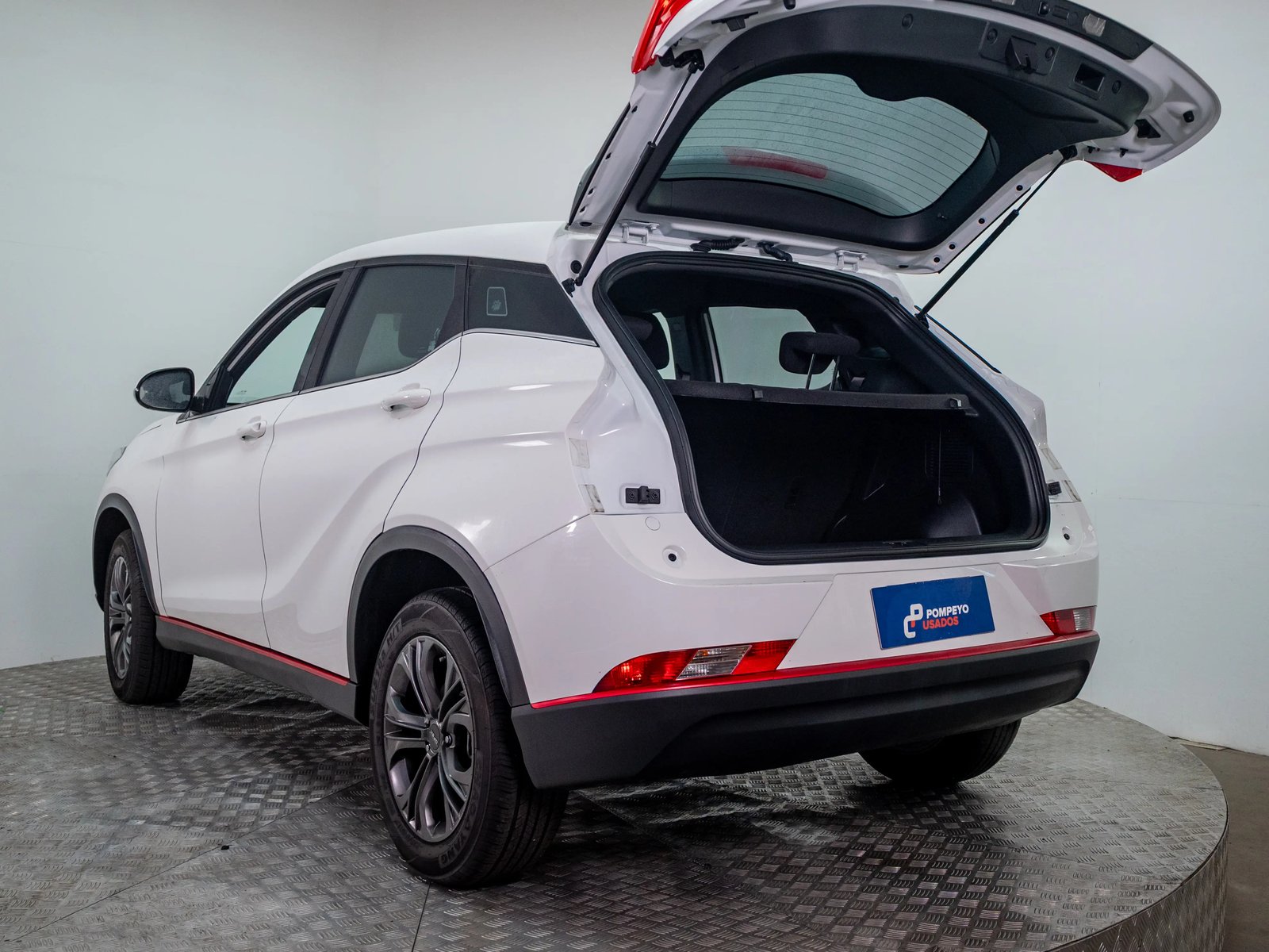 DFSK SUV 500 2025 - Imagen 4 de 16