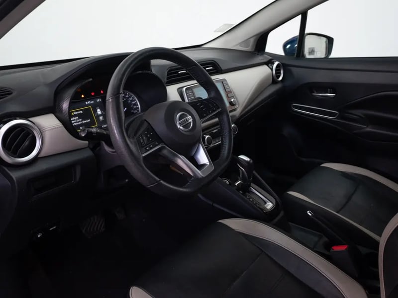 Nissan VERSA 2022 - Imagen 11 de 20