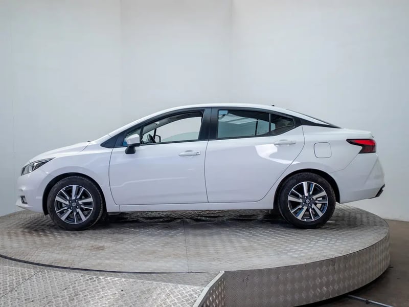 Nissan VERSA 2023 - Imagen 4 de 20