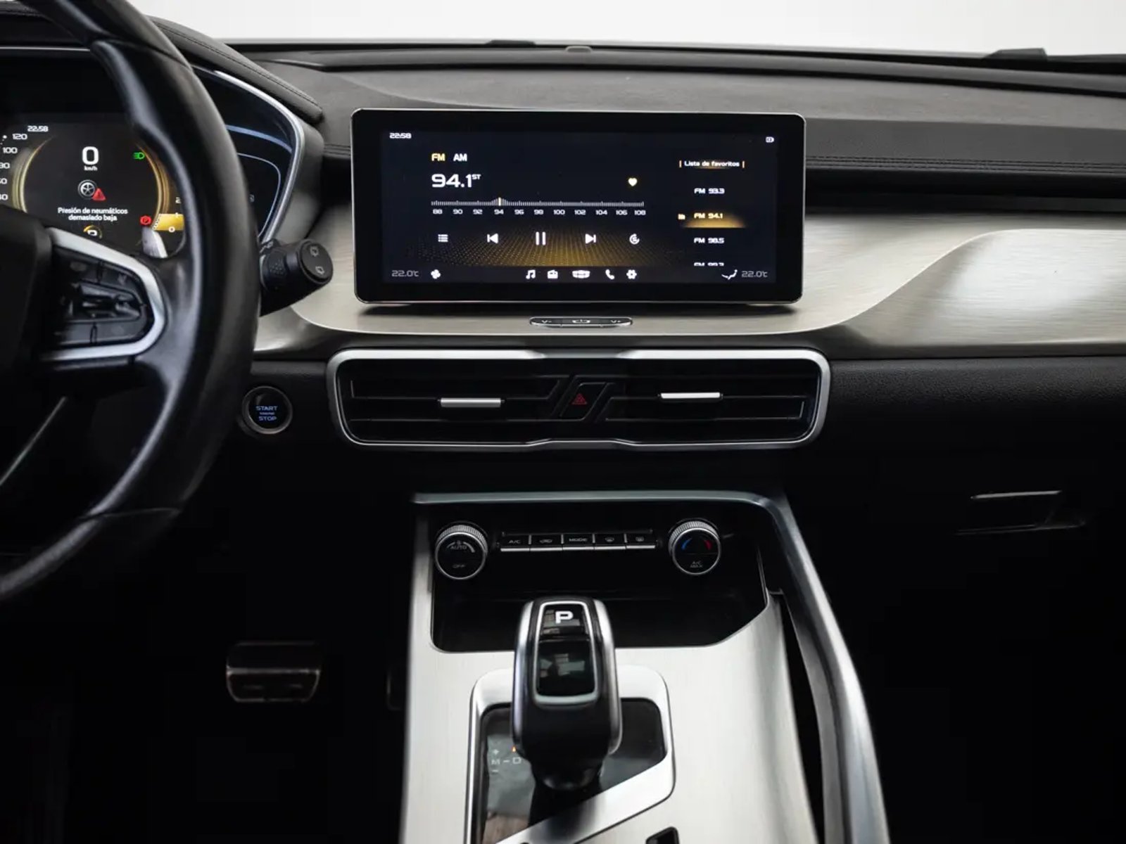 Geely COOLRAY 2022 - Imagen 15 de 19