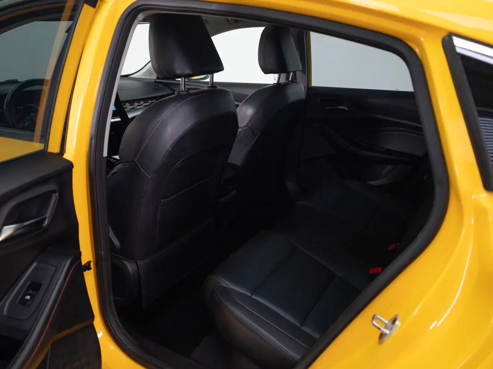 MG GT 2023 - Imagen 14 de 20