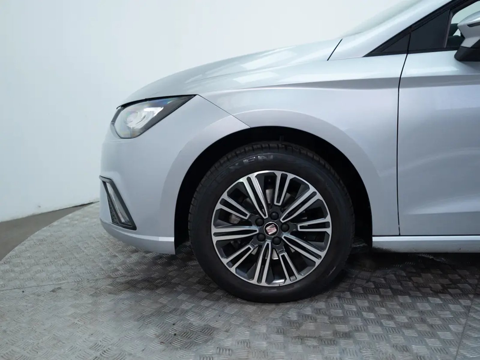 SEAT IBIZA 2023 - Imagen 13 de 19