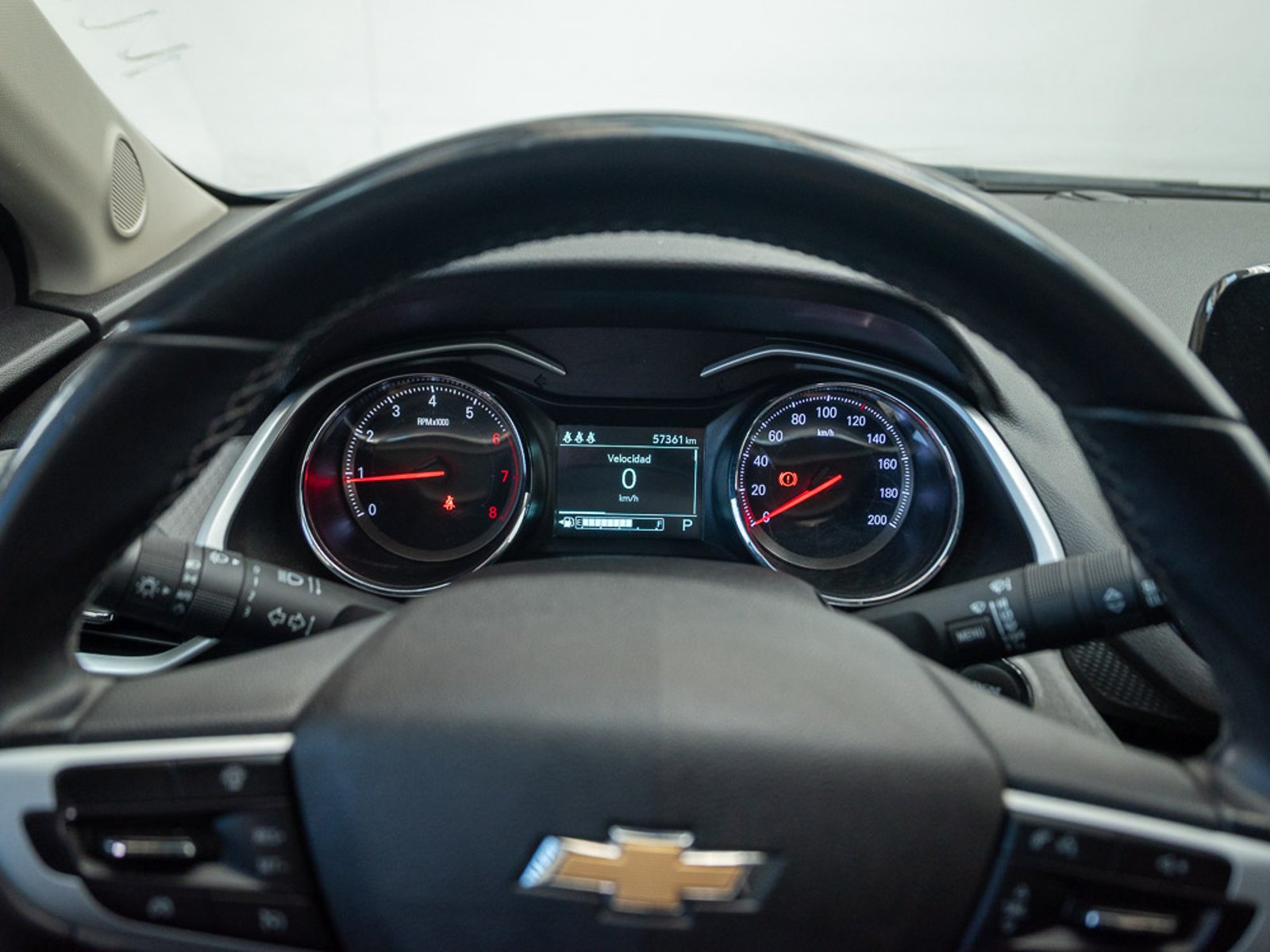 CHEVROLET ONIX 2023 - Imagen 11 de 16