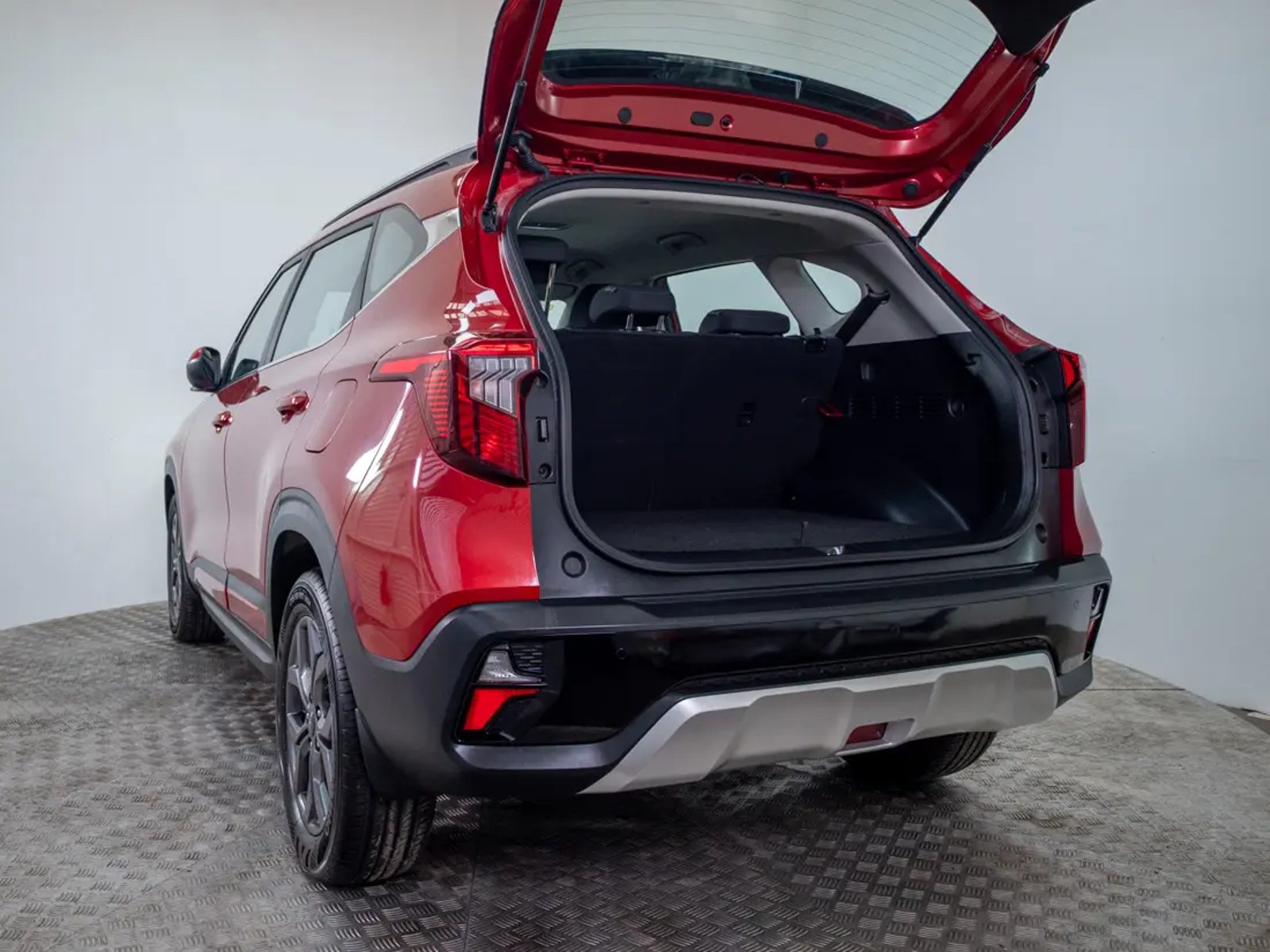 Kia SELTOS 2025 - Imagen 10 de 19