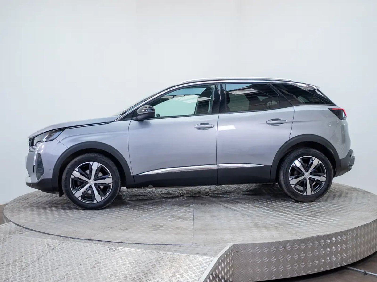 Peugeot 3008 2023 - Foto 4 de 20