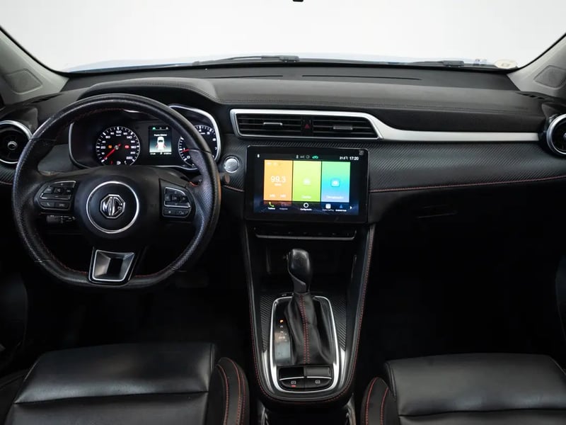 MG ZX 2023 - Imagen 15 de 19