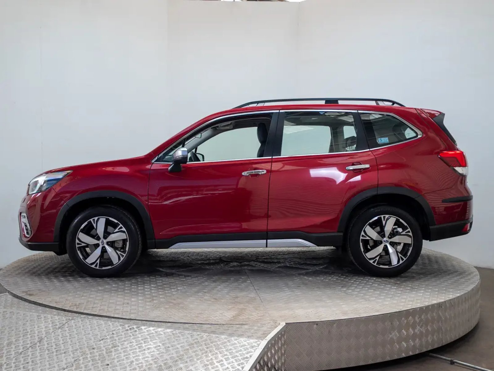 Subaru FORESTER 2021 - Foto 4 de 20
