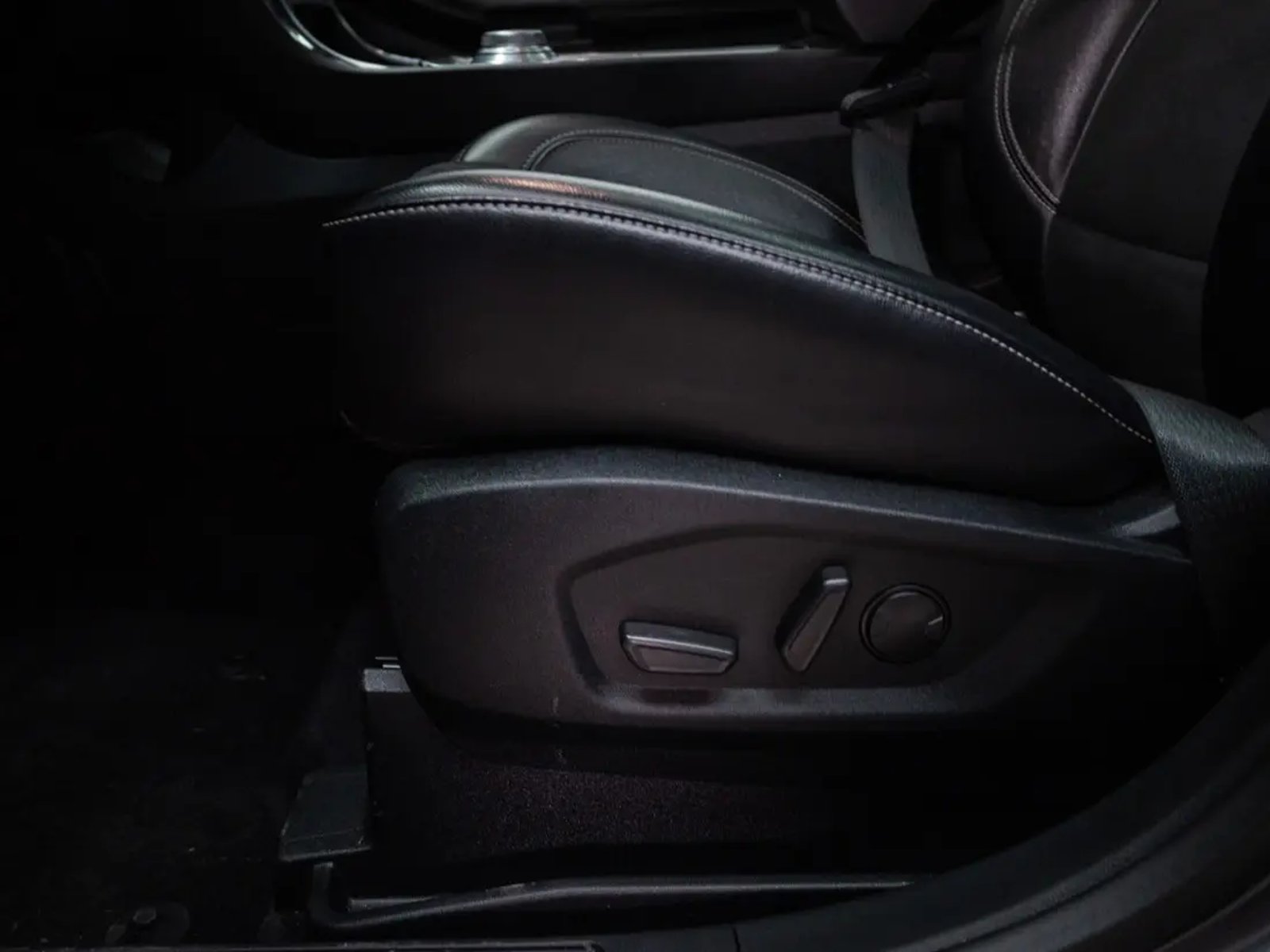 Ford EDGE 2022 - Imagen 18 de 20