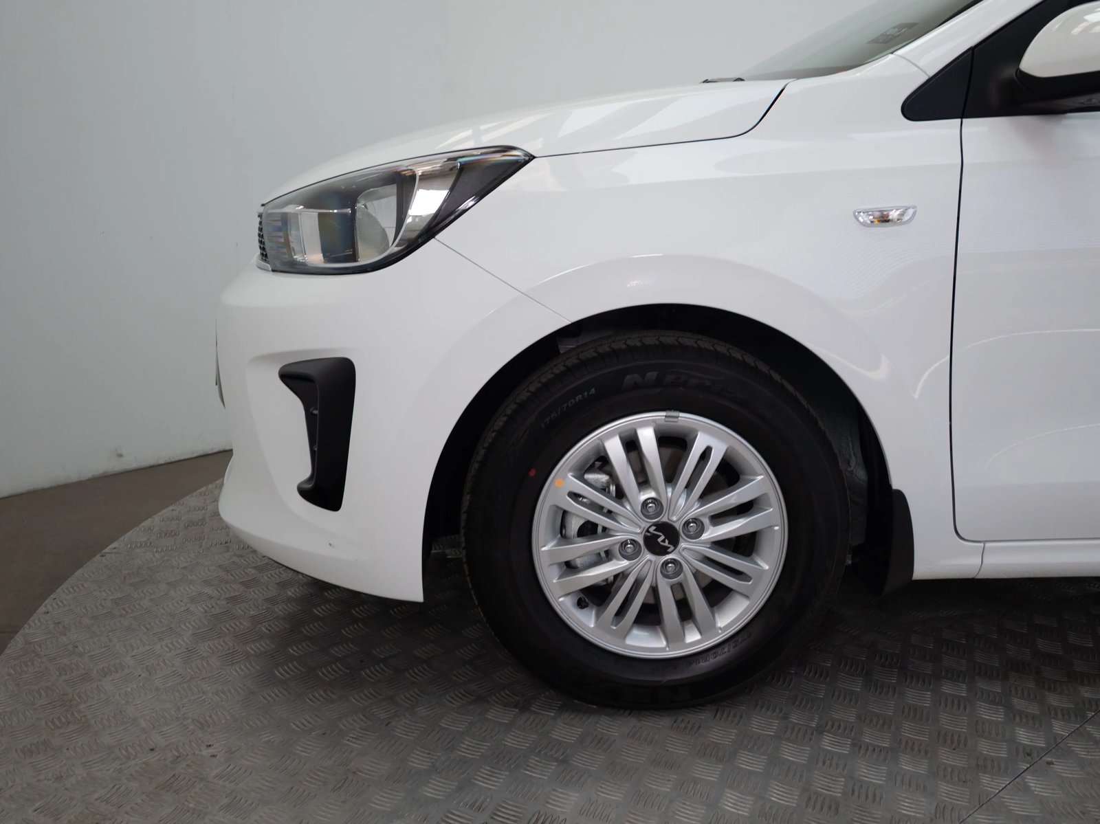 KIA SOLUTO 2026 - Imagen 10 de 16